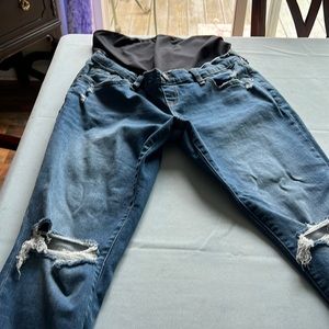 Abercrombie and Fitch super skinny ankle distressed maternity jeans 31/ 12R